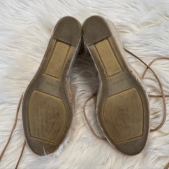 Castañer Carina Espadrille Wedges ASO Kate Middleton - Picture 8 of 11